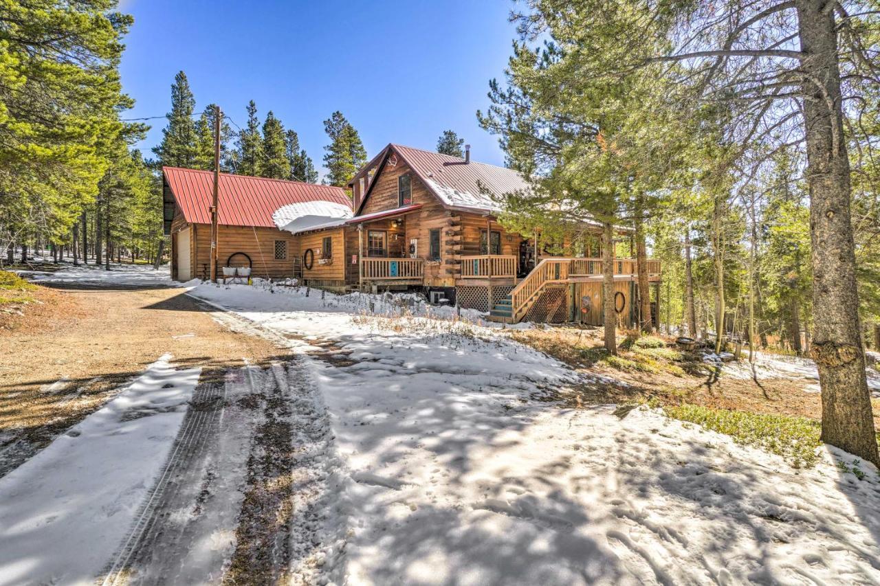 Secluded Black Hawk Log Cabin With Fire Pit! Exteriér fotografie