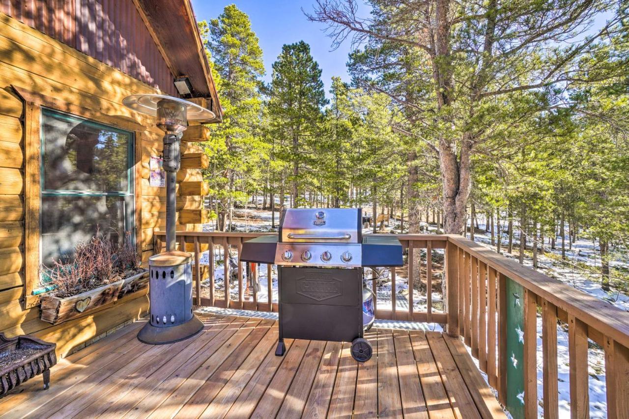 Secluded Black Hawk Log Cabin With Fire Pit! Exteriér fotografie